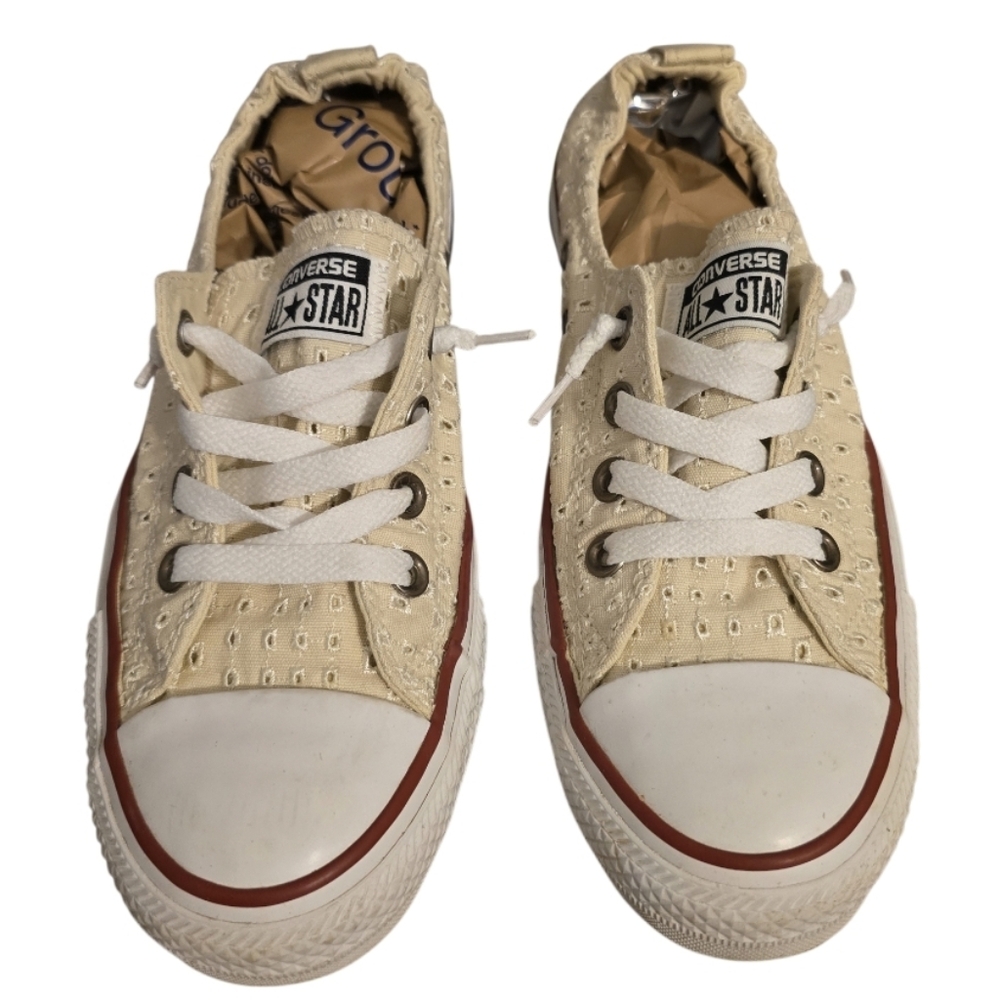Converse Low Top Sneakers in Cream with Red Trim